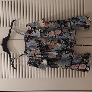 Medium size shirt off the shoulder with flower pattern